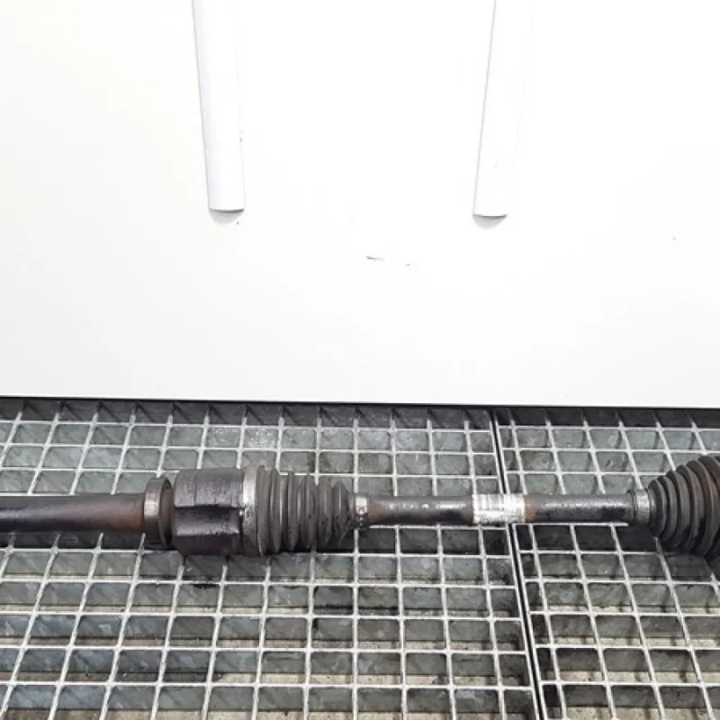 Planetara dreapta fata Renault Megane 3 coupe 1.5 dci, 391006777R Reduceri