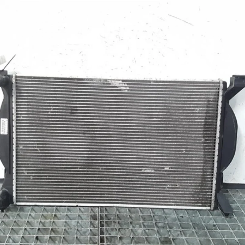 Radiator racire apa, Audi A4 (8EC, B7) 2.0 tdi, 8E0121251A din dezmembrari Bestseller