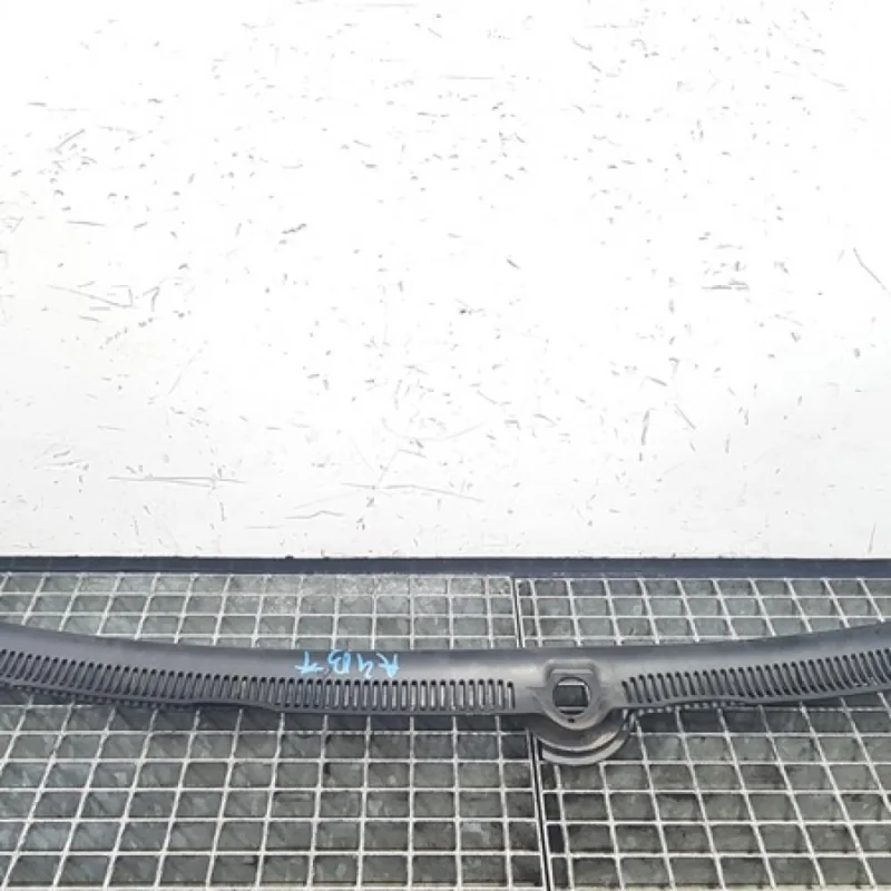 Cel mai bun preț Grila stergatoare fata, Audi A4 Avant (8ED, B7) 8E1819403A (id:354641)