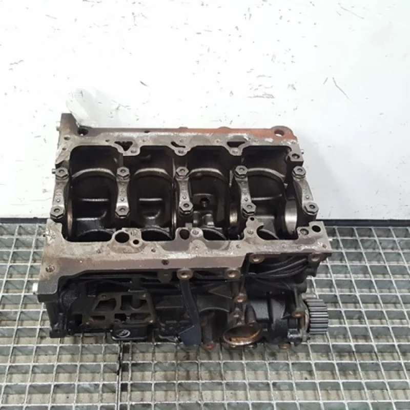 Reducere de preț Bloc motor gol CGL, Seat Exeo (3R2) 2.0tdi (pr:110747)