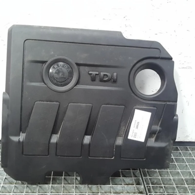 Capac motor 03L103925K, Skoda Octavia 2 (1Z3) 1.6tdi (id:349526) Premium
